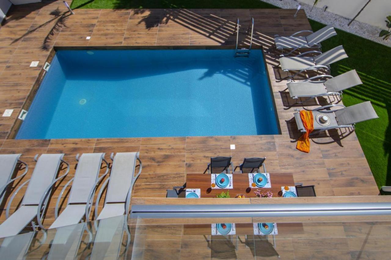 Tsokkos Family Villa - Pool Garden Walk To Beach Protaras Exteriör bild